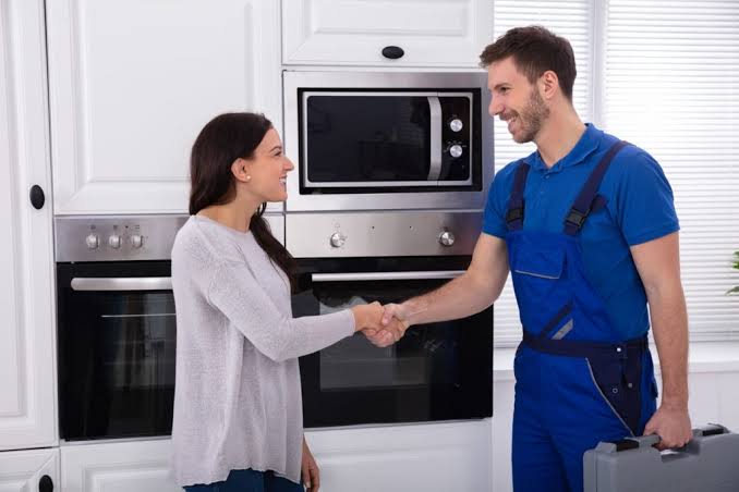 Microwave Repair Technician