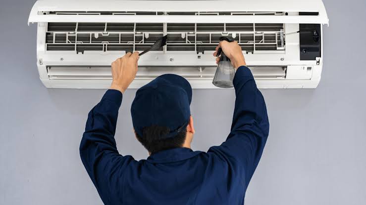 Voltas AC Repair Technician